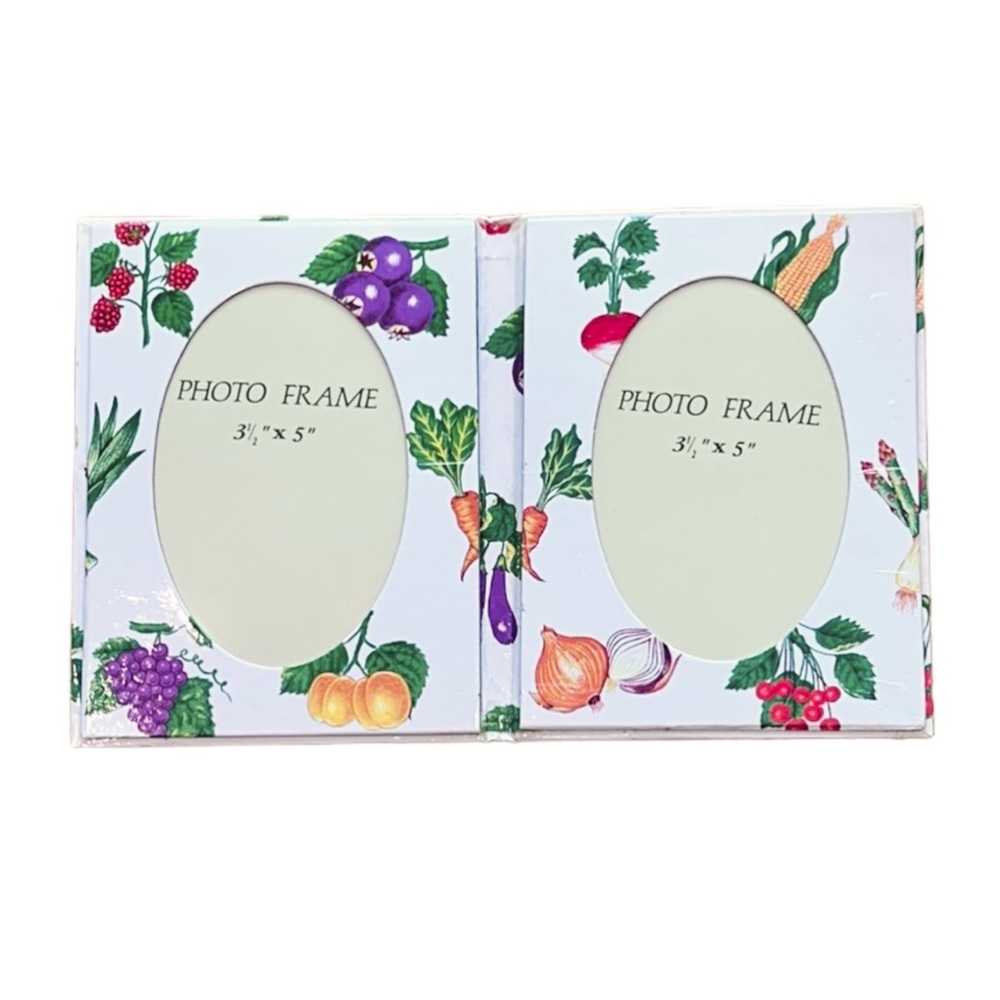 Vintage Garden Fruit / Veggie Printed Soft Double Oval Foldable Picture Frame